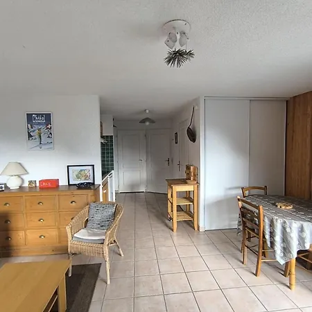 Apartamento 3 Pieces Pour 5 Personnes A Avec Parking Et Animaux Admis Châtel